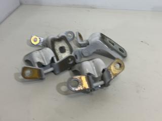 петля двери Chevrolet Equinox 3 поколение 2018, 1.5 л., бензин, АКПП, белый, внедорожник 5 дв., полный привод