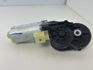 моторчик регулировки сиденья Chevrolet Equinox 3 поколение 2019, 1.5 л., бензин, АКПП, черный, внедорожник 5 дв., полный привод