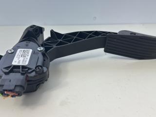 педаль Chevrolet Equinox 3 поколение 2019, 1.5 л., бензин, АКПП, черный, внедорожник 5 дв., полный привод, 84366781