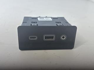 разъем AUX / USB GMC Terrain 2 поколение 2018, 2.0 л., бензин, АКПП, серый, передний привод, 84260037