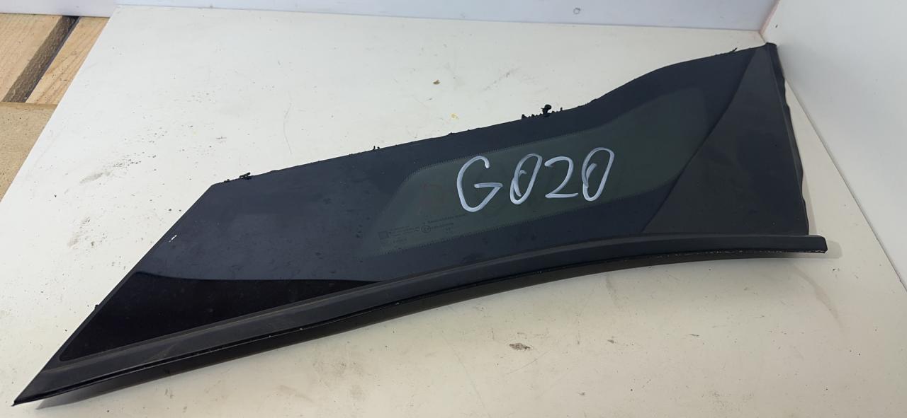 стекло кузовное боковое правое GMC Terrain 2 поколение 2019, 1.5 л., бензин, АКПП, белый, внедорожник 5 дв. - фото №1