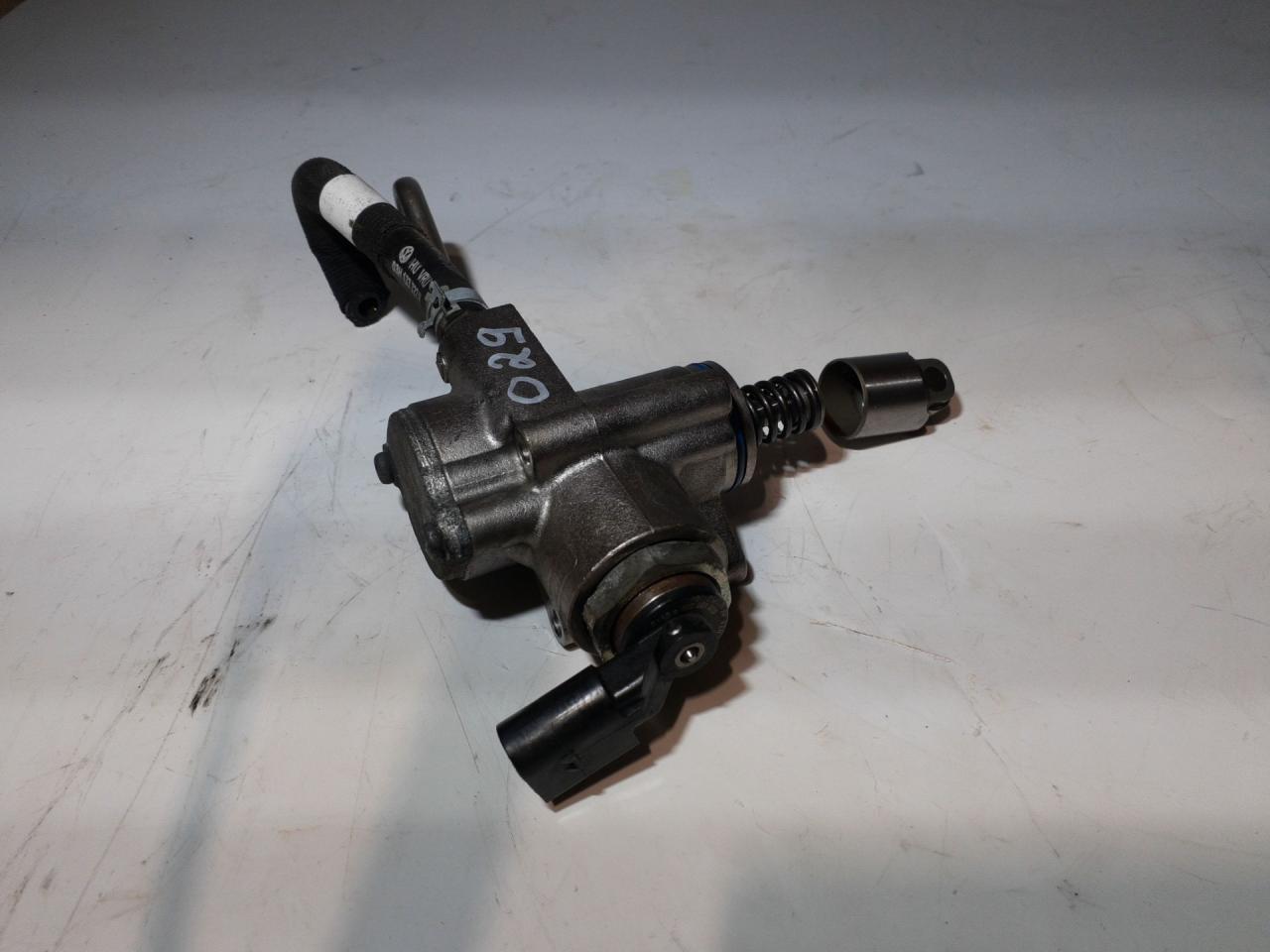 насос топливоподкачивающий ТНВД Volkswagen Atlas 2018, 3.6 л., бензин, АКПП, черный, внедорожник 5 дв., полный привод, 03H127025S8112 - фото №1