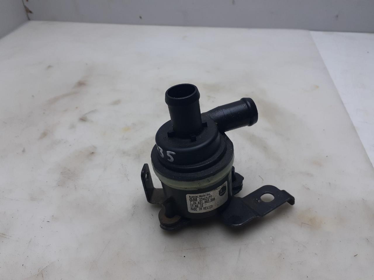 насос антифриза дополнительный GMC Terrain 2 поколение 2018, 2.0 л., бензин, АКПП, серый, передний привод, 23463177 - фото №1