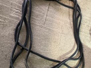 уплотнитель двери Chevrolet Equinox 3 поколение 2019, 1.5 л., бензин, АКПП, серый, внедорожник 5 дв., полный привод