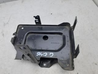 полка аккумулятора Chevrolet Equinox 3 поколение 2018, 2.0 л., бензин, АКПП, синий, внедорожник 5 дв., передний привод, 84330203