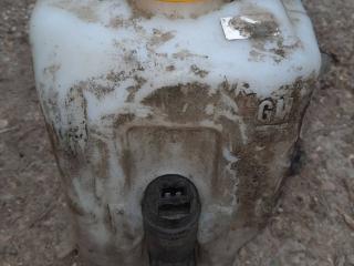 бачок омывателя Opel Corsa C 2002