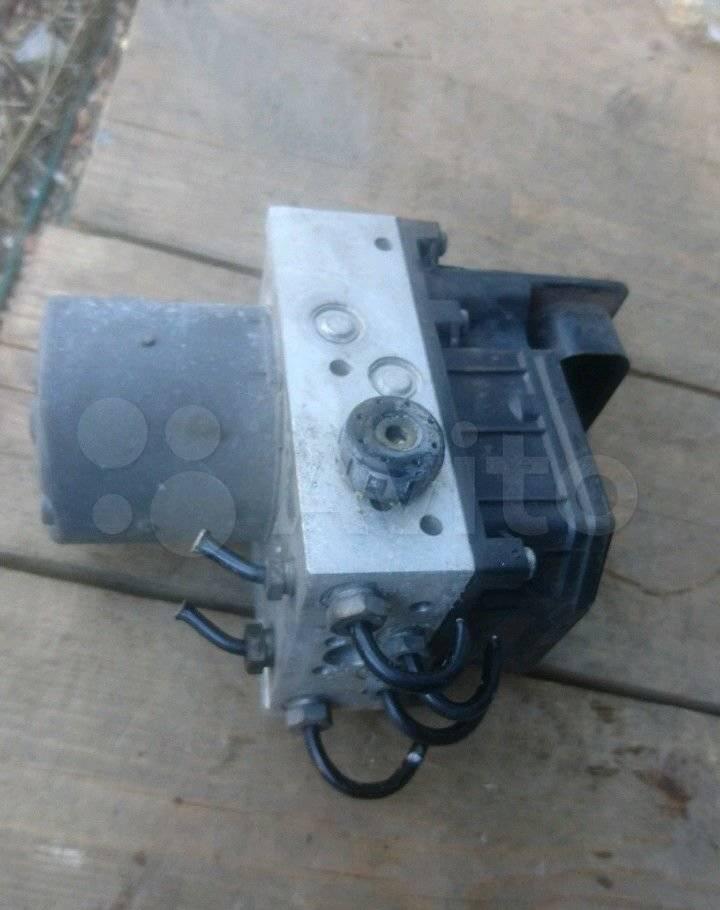 блок ABS Alfa Romeo 147 1 поколение 2002, 1.6 л., 265900031 - фото №1