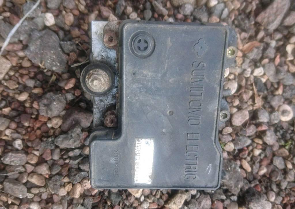 блок ABS Mazda Capella 6 поколение (1994 - 1997), 3.0 л., бензин, АКПП, 436-4893, 436-4893, MD9-J2W-3L19A-2, 2060944, MD9J2W3L19A2 - фото №1