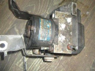 блок ABS Hyundai Matrix 1 поколение [рестайлинг] 2005, 1.6 л., АКПП, 5891017300