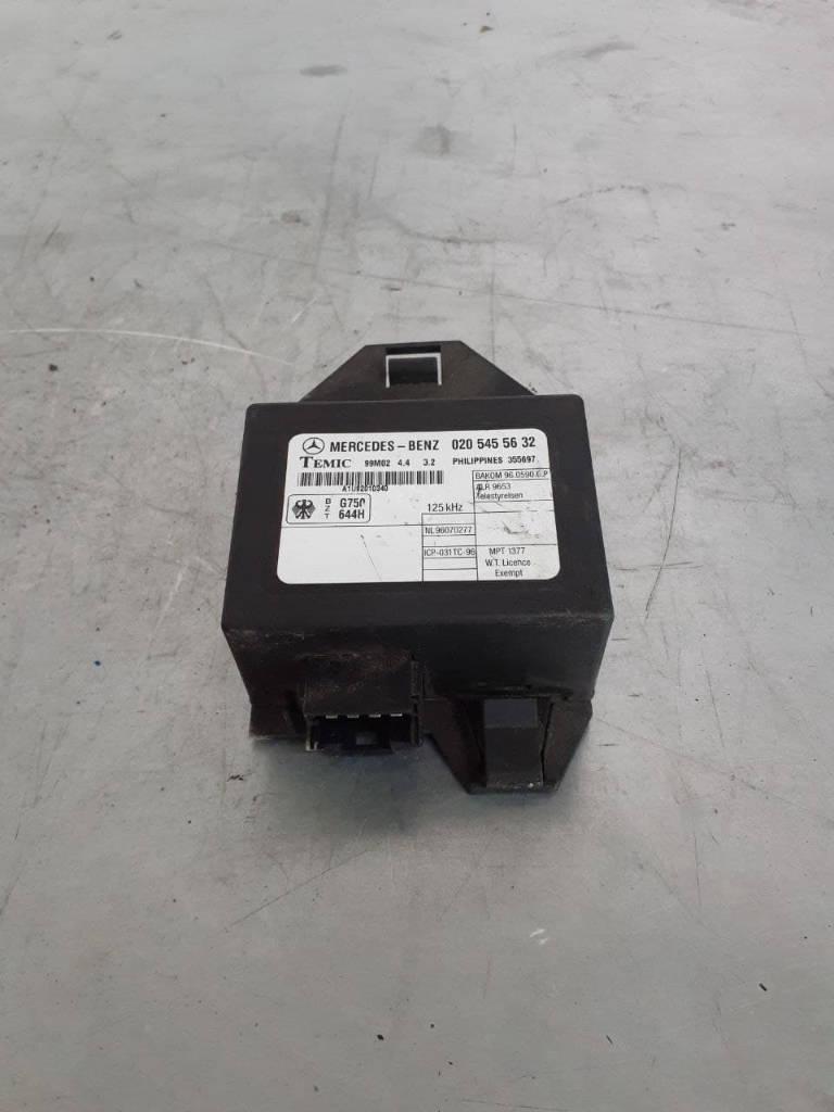 Иммобилайзер Mercedes-Benz Vito W638 1999, 2.2 л., дизель, 205455632 - фото №1
