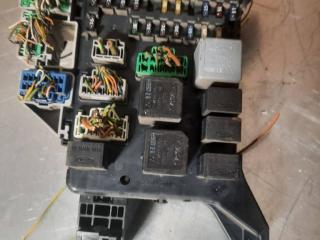 блок предохранителей Ford Mondeo 3 поколение [рестайлинг] 2004, 1S7T14A073AE