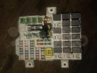 блок предохранителей Mitsubishi Colt 6 поколение (Z20/Z30) 2005, MN108320