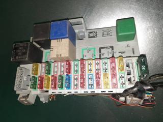 блок предохранителей Opel Corsa B 1996, 1.2 л., бензин, МКПП, 9.00555E31