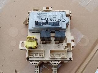 блок предохранителей Toyota Corolla 8 поколение (E110) [рестайлинг] 2000, 1.9 л., 8264112100