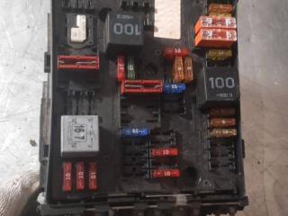 блок предохранителей Volkswagen Passat B6 2006