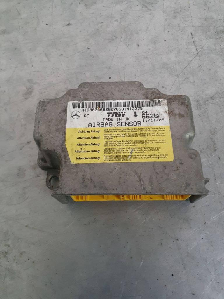 блок AirBag Mercedes-Benz A-Класс W169 2004, A1698206626 - фото №1