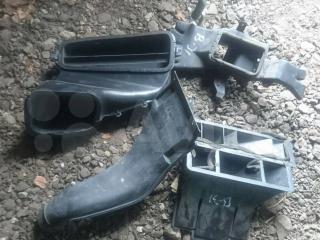 воздухозаборник Mitsubishi Space Star 1 поколение 2001, MR287475, MR258997, MR262445, MB947708