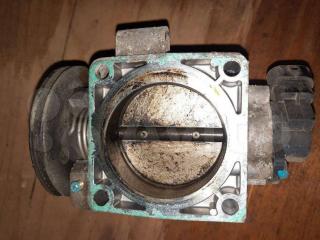 заслонка дроссельная Volvo V40 1 поколение [2-й рестайлинг] 2004, 1.6 л., бензин, 9186780