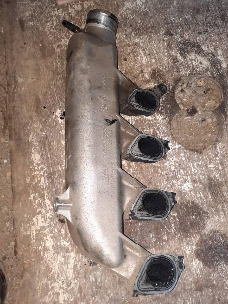 коллектор впускной Renault Scenic 1 поколение 1998, 1.9 л., дизель, 7700110390 - фото №1