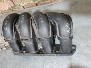 коллектор впускной Toyota Avensis 1 поколение (T220) 2000, 1.8 л.