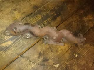 коллектор выпускной Nissan Almera Tino V10 (2000 - 2003), 2.2 л., дизель