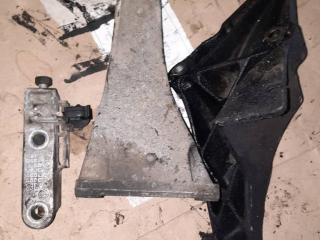 кронштейн двигателя BMW 5 серия E39 1999, 2.5 л., дизель, 2246191, 1092426.109