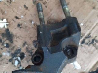 кронштейн двигателя Mazda MPV LW 2002, 2.0 л., дизель