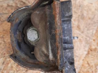 кронштейн двигателя Renault Clio 2 поколение [рестайлинг] 2003, 1.2 л., бензин, 7700415087