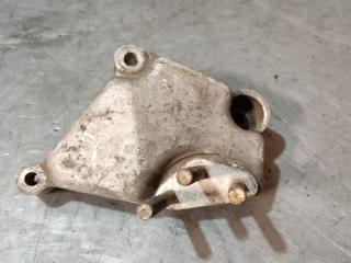 кронштейн двигателя Volvo V40 1 поколение [2-й рестайлинг] 2003, 1.9 л., дизель, 30630607, 30611472