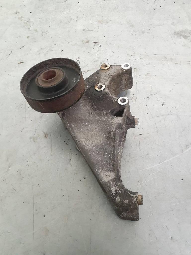 кронштейн гидроусилителя Land Rover Range Rover 2 поколение 1998 - фото №1