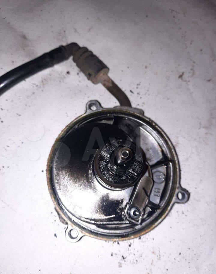 насос вакуумный Mercedes-Benz A-Класс W168 2001, 1.7 л., дизель, A6682300165, 6682300165 - фото №1