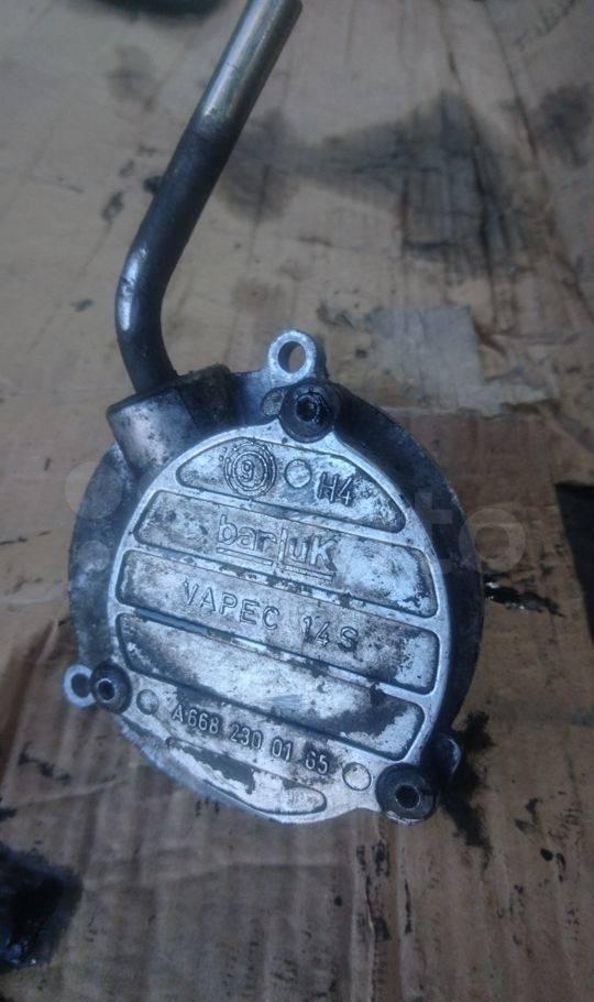 насос вакуумный Mercedes-Benz Vaneo W414 2002, 1.7 л., дизель, A6682300165, 6682300165 - фото №1