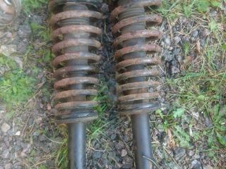 стойка передняя левая Alfa Romeo 147 1 поколение 2002, 1.6 л.