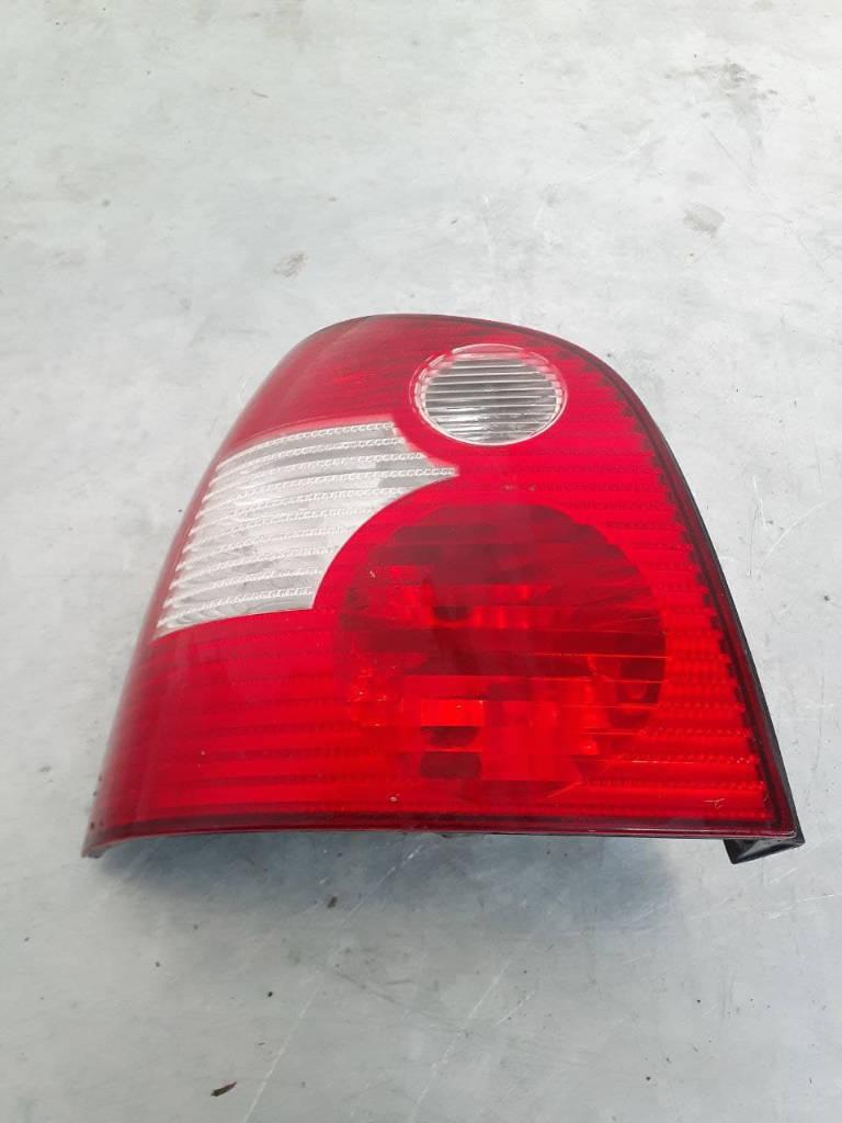 фонарь задний левый Volkswagen Polo 4 поколение 2001, 6Q6945095 - фото №1
