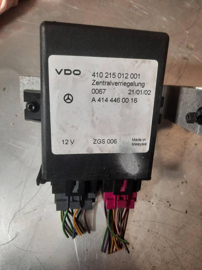 блок центрального замка Mercedes-Benz Vaneo W414 2003, A4144460016 - фото №1