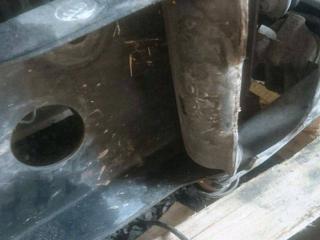 крепление рычага левое Smart Fortwo 1 поколение 2001