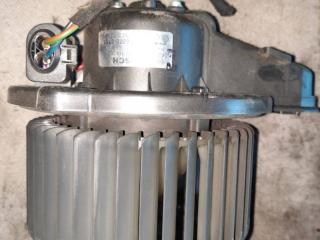 моторчик печки Audi A6 4B/C5 C5 2000, 2.8 л., бензин, 4B1820021B, 130111202