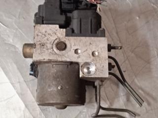 блок ABS Nissan Almera N16 N16E 2000, 1.5 л., бензин, МКПП, 476605M301, 273004452