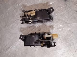 ручка внутренняя Mitsubishi Space Runner 2 поколение 1999