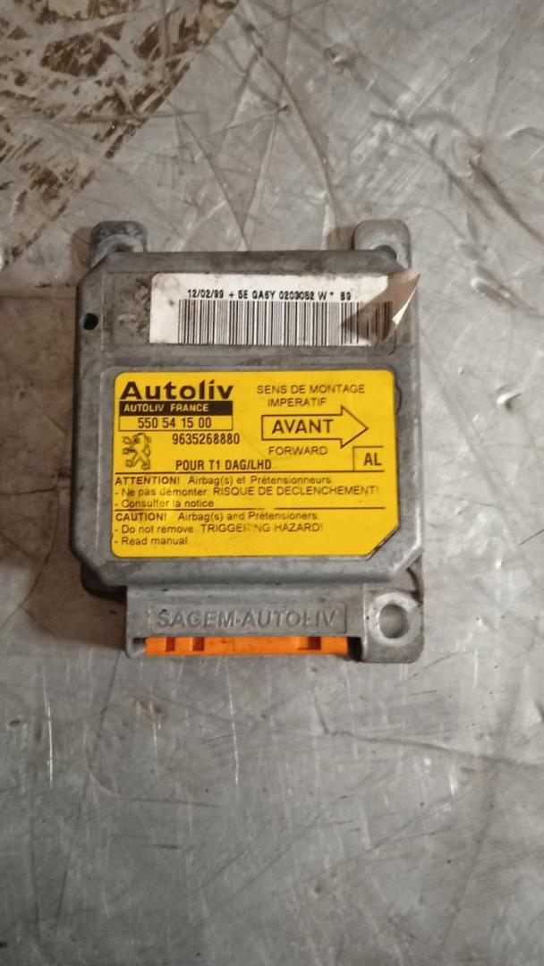 блок AirBag Peugeot 206 1 поколение 2003, 9635268880, 550541500 - фото №1