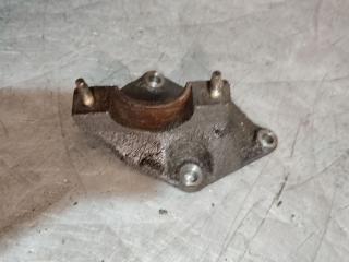 кронштейн полуоси Ford Mondeo 3 поколение [рестайлинг] 2006, 1.8 л., бензин, МКПП