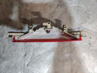 фонарь задний Toyota Avensis Verso 1 поколение 2001