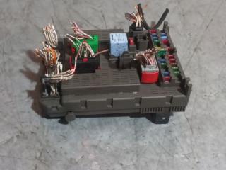 блок предохранителей Citroen C5 1 поколение 2003, 3.0 л., бензин