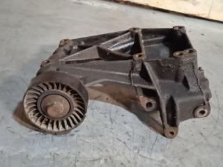 кронштейн генератора Citroen Xsara Picasso 1 поколение 2002, 1.8 л., бензин