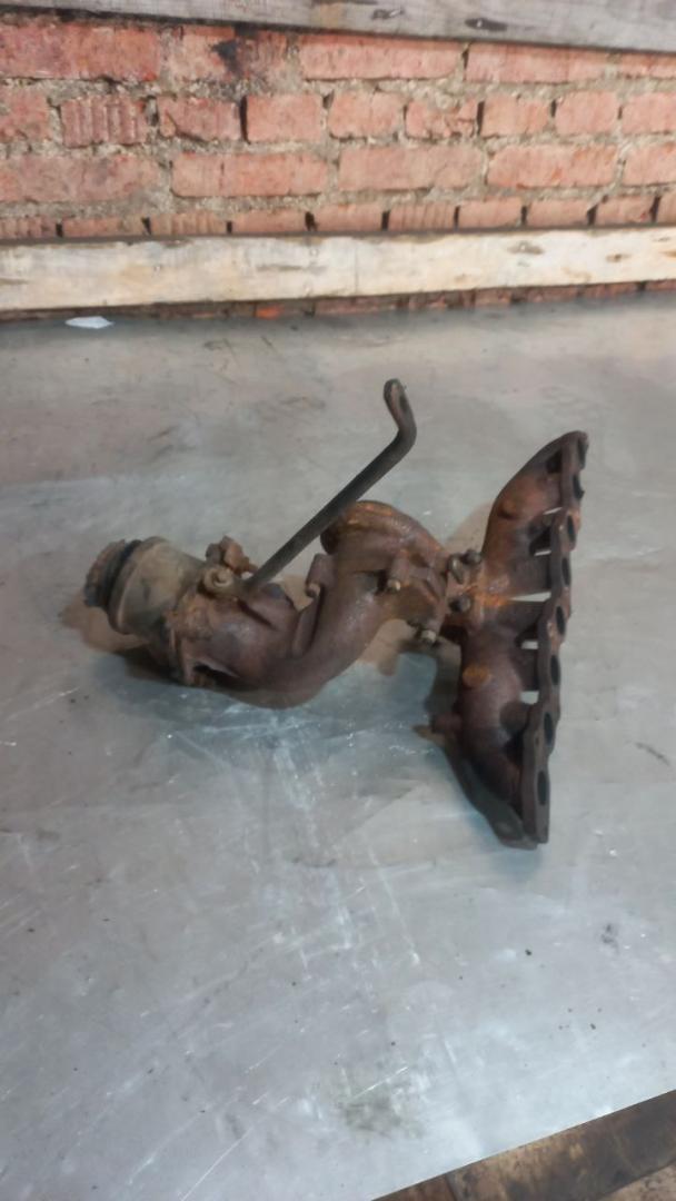 коллектор выпускной Chrysler Voyager 4 поколение 2003, 2.5 л., дизель - фото №1