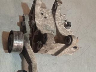 кронштейн двигателя Peugeot 307 1 поколение 2003, 1.6 л., бензин