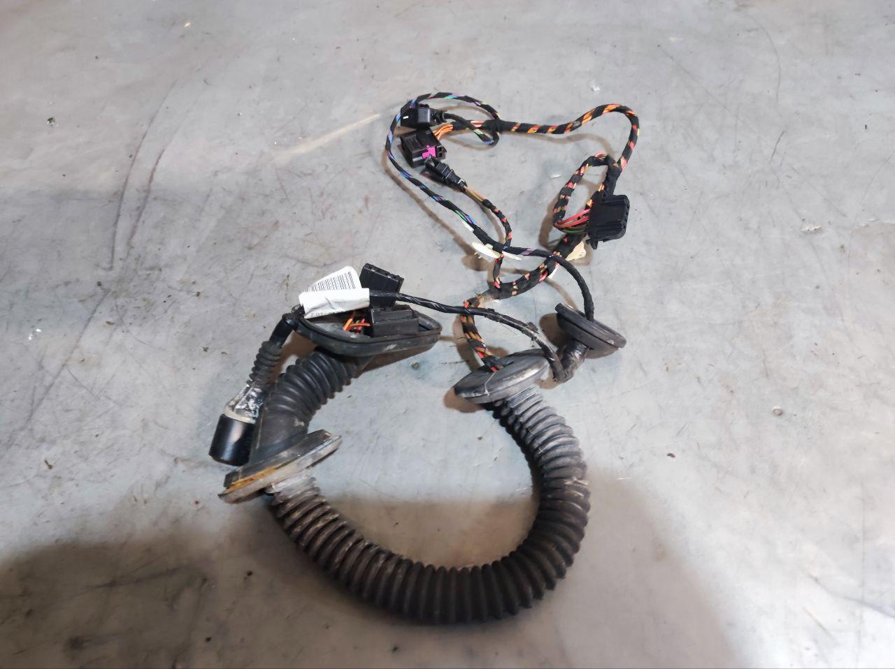 дверная проводка Volkswagen Touareg 1 поколение (2002 - 2007), 992557-103, 7L6971694B - фото №1