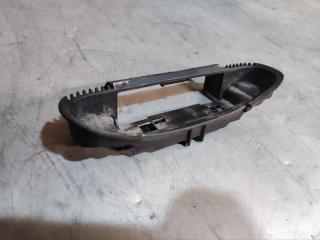 крепление ручки дверной Audi A4 B6 (2000 - 2006), универсал, 4V0839885