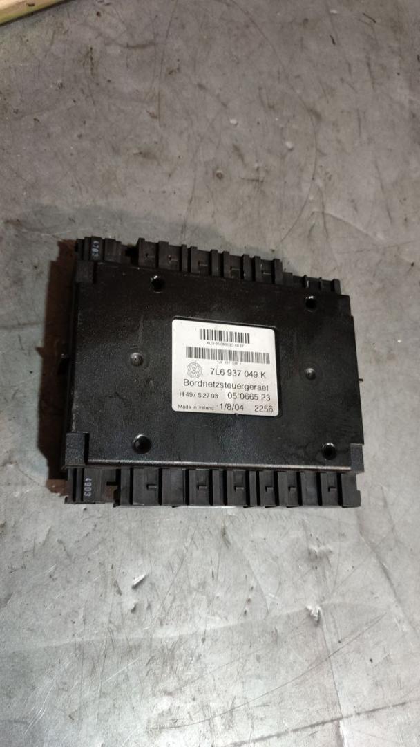 блок комфорта Volkswagen Touareg 1 поколение (2002 - 2007), 7L6937049K - фото №1