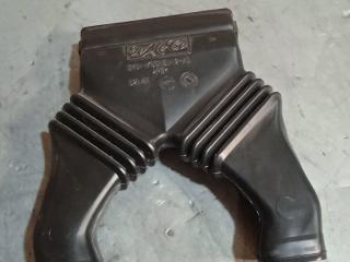 воздухозаборник Ford Focus 2 поколение [рестайлинг] (2007 - 2011), 3M5178018W12AD